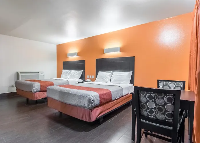 Motel 6-Orange, Ca - Anaheim